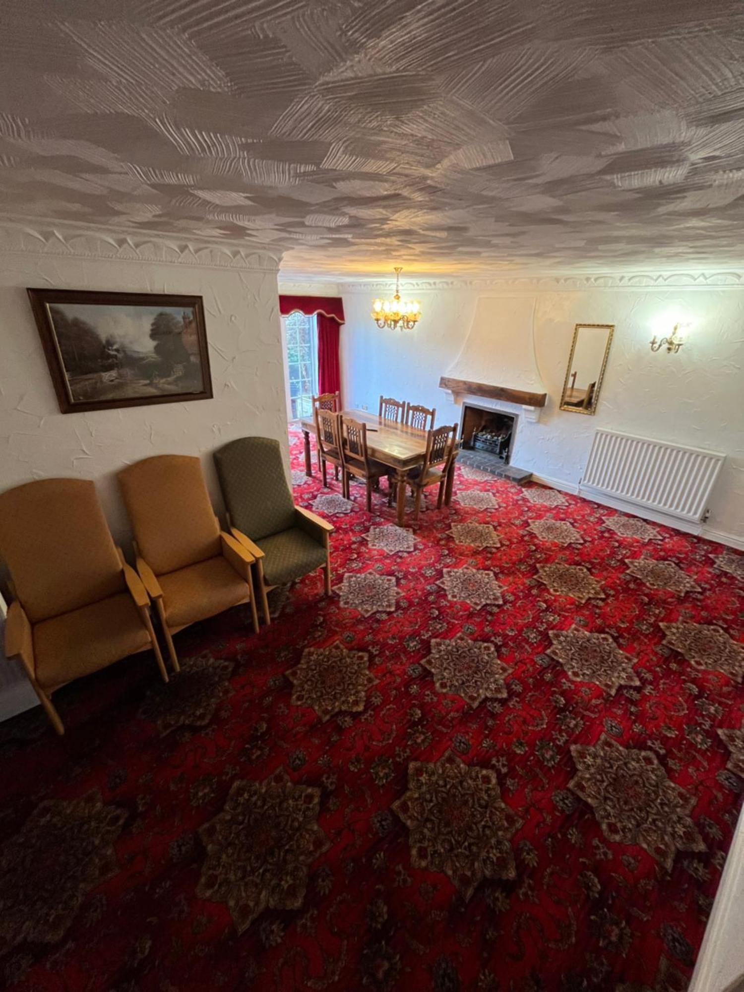 Unwind In Comfort At Cosy Caradus Your 4 Bedroom Home Sweet Home! Birmingham Exterior photo